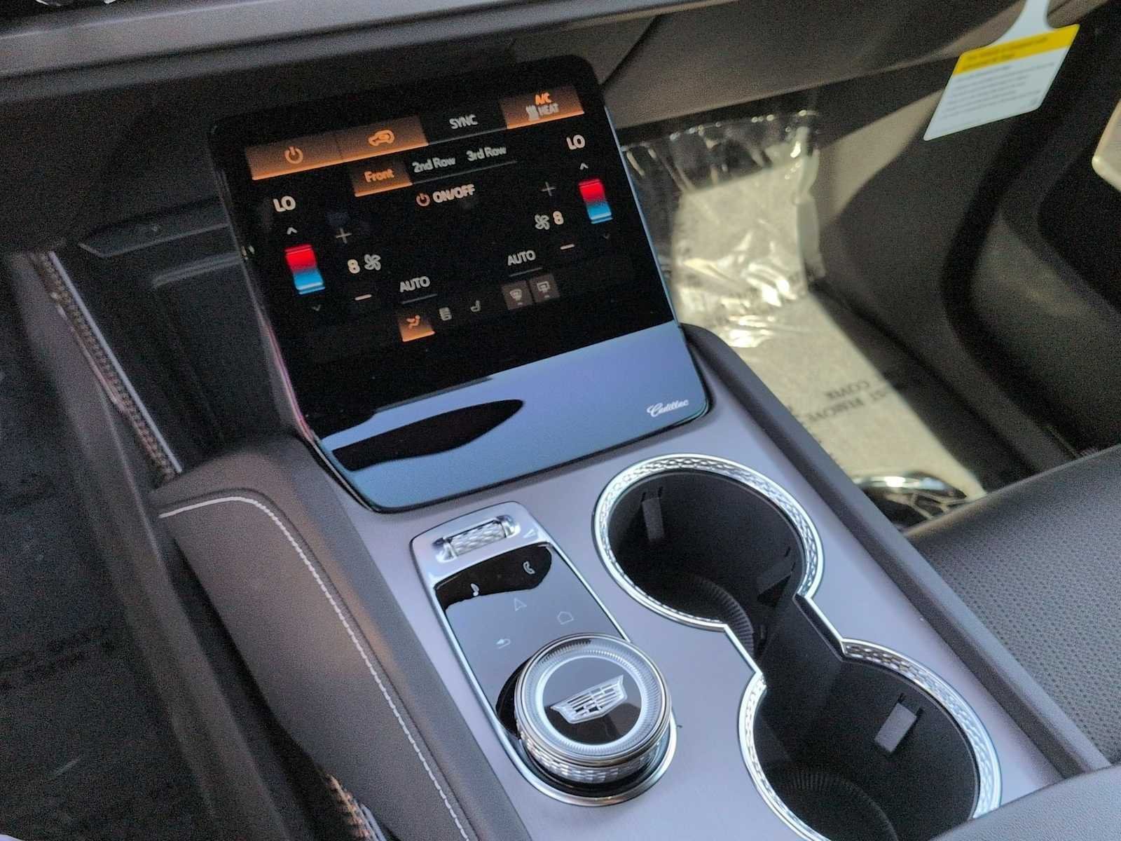 2027 Cadillac VISTIQ Sport - Photo 18