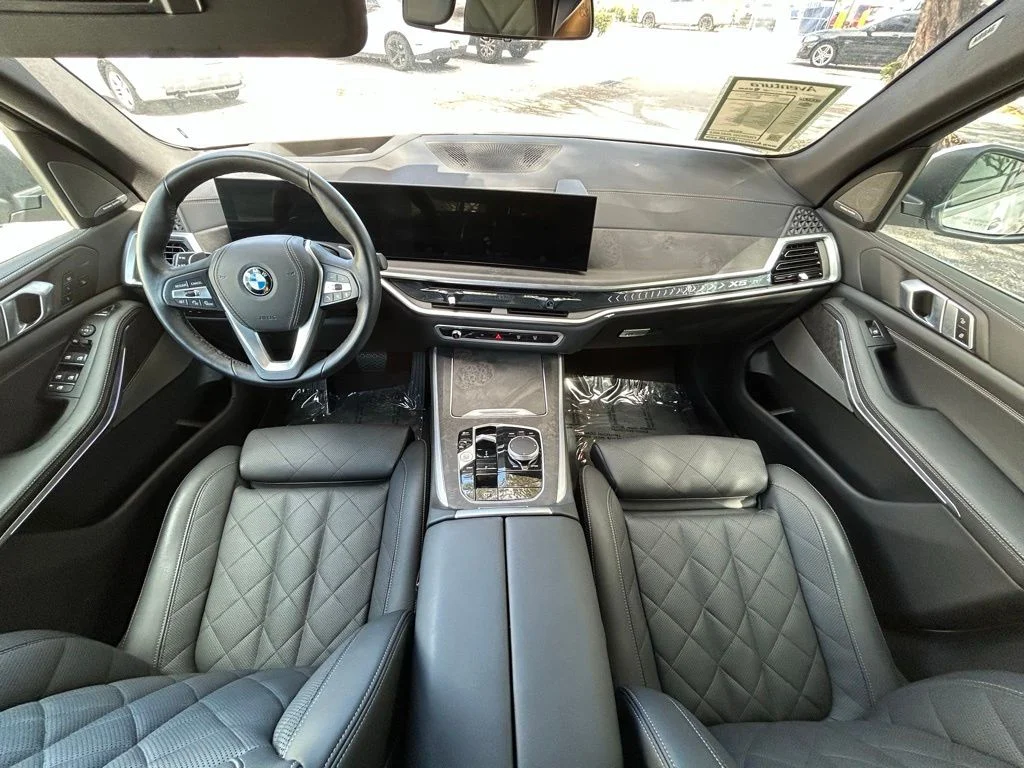 Certified Used 2026 White BMW sDrive40i image 10