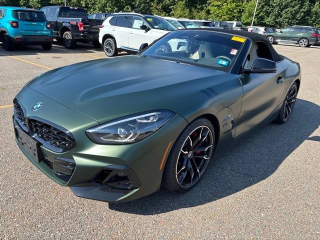 Used 2025 Frozen Deep Green Metallic BMW M40i image 3
