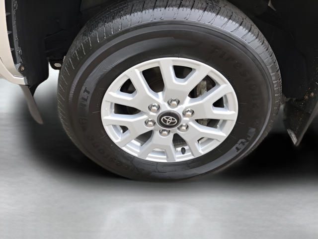Used 2024 Silver Toyota SR5 image 11