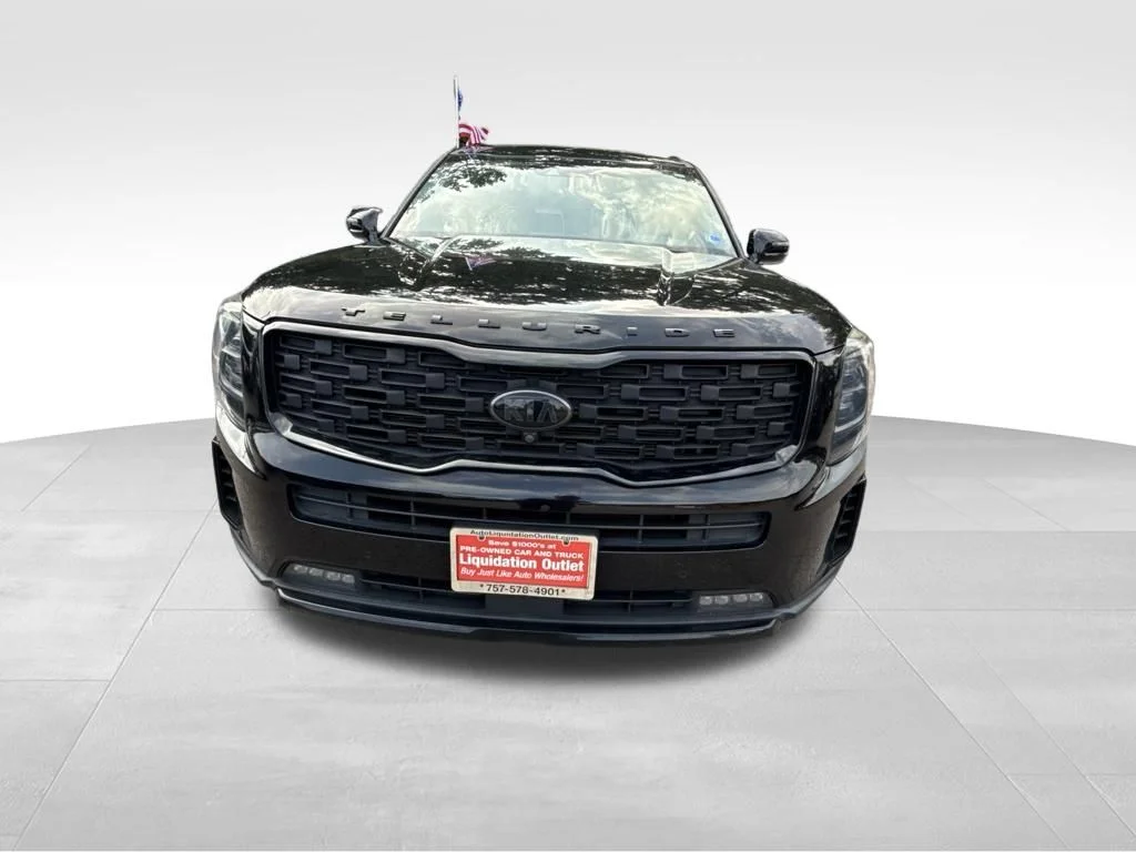 Used 2021 Black Kia SX image 11