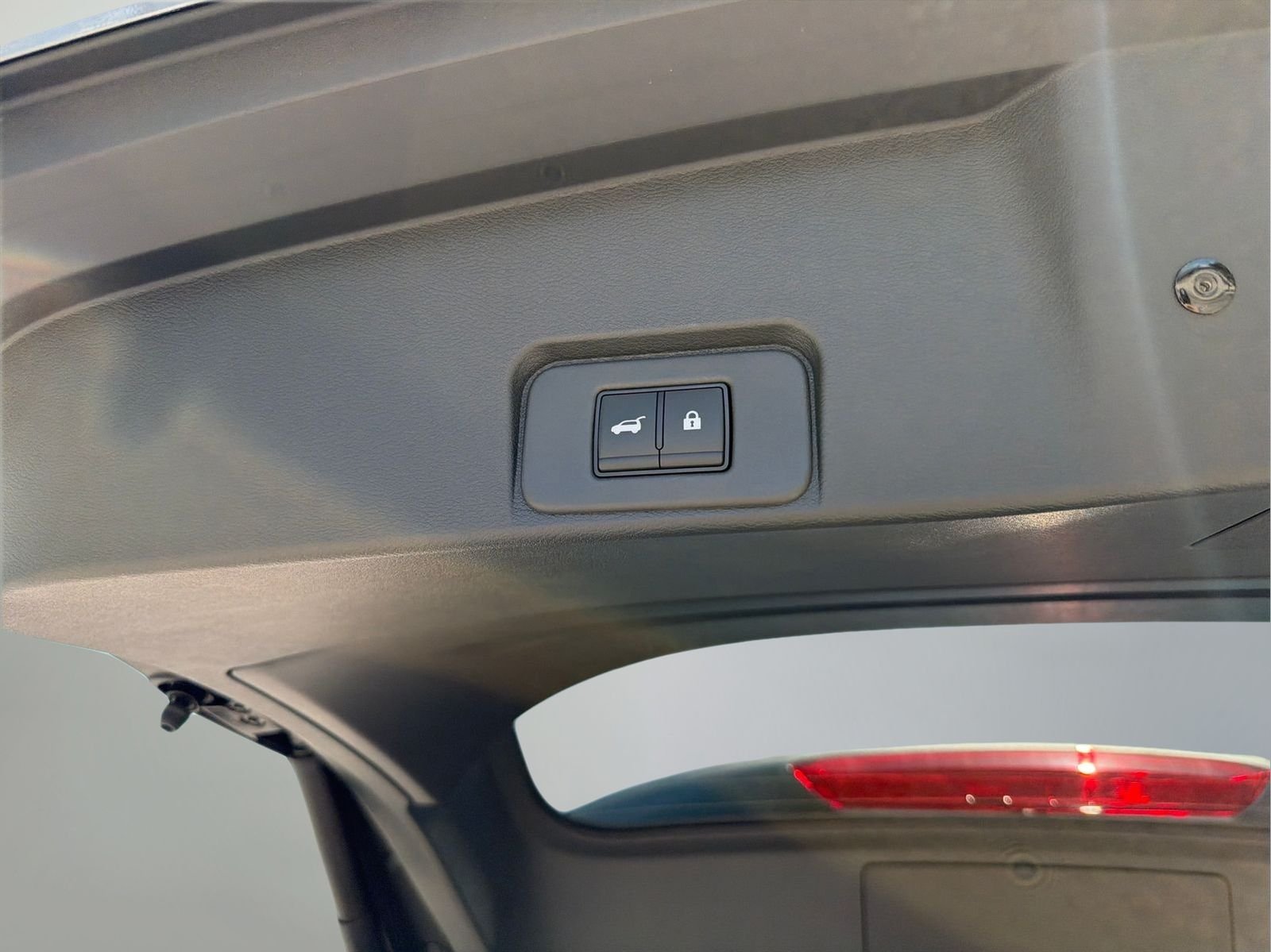 New 2026 Gray Nissan Platinum image 37