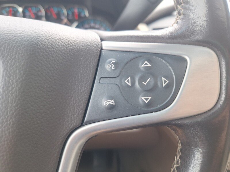 Used 2019 Silver GMC SLT image 14