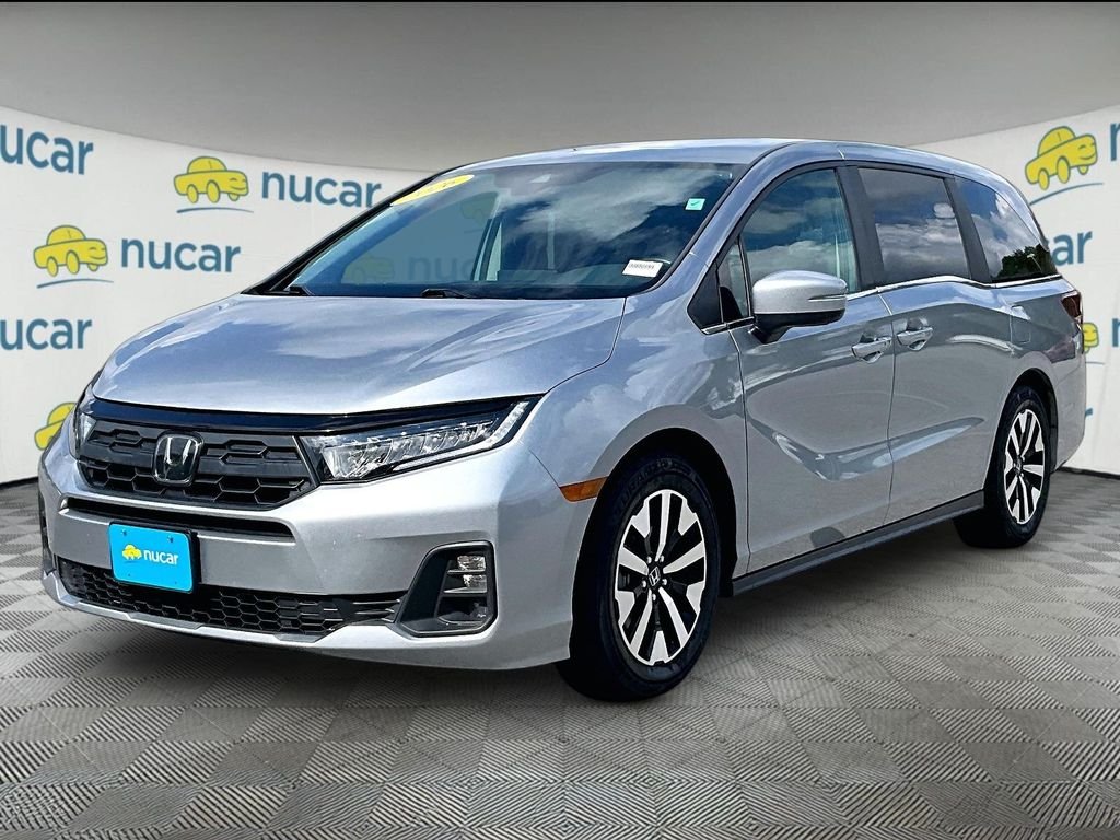 Used 2026 Silver Honda EX-L image 3