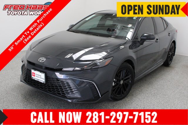 2025 Toyota Camry FWD SE 2.5L/Electric