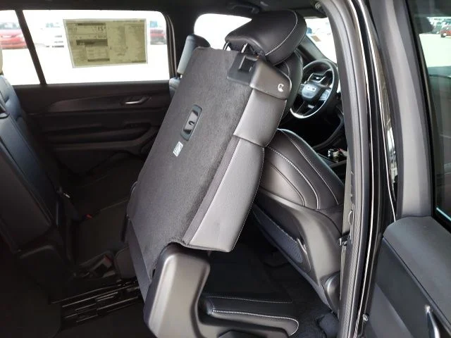 2025 Jeep Grand Cherokee L Altitude - Photo 37