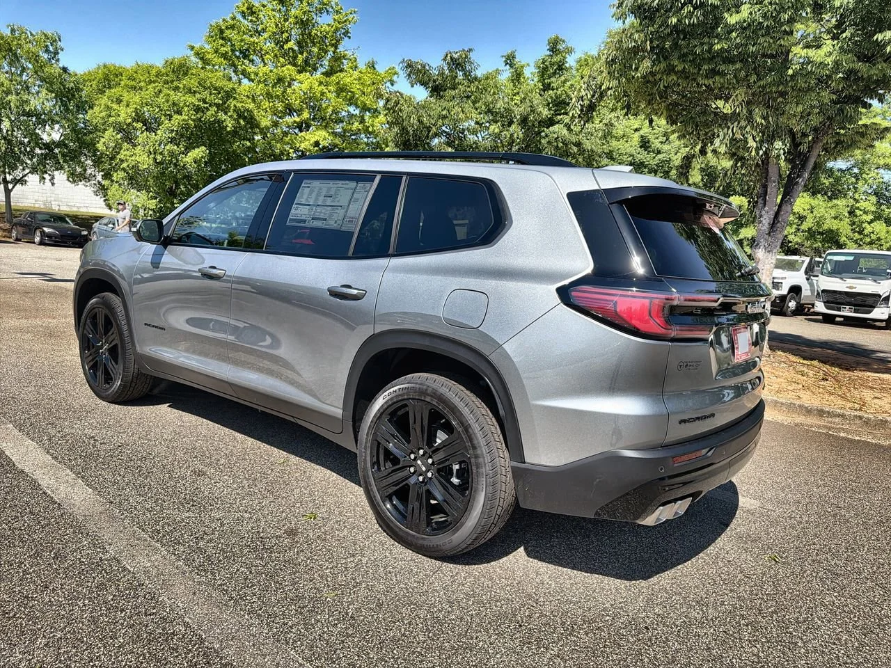 New 2026 Sterling Metallic GMC Elevation image 6