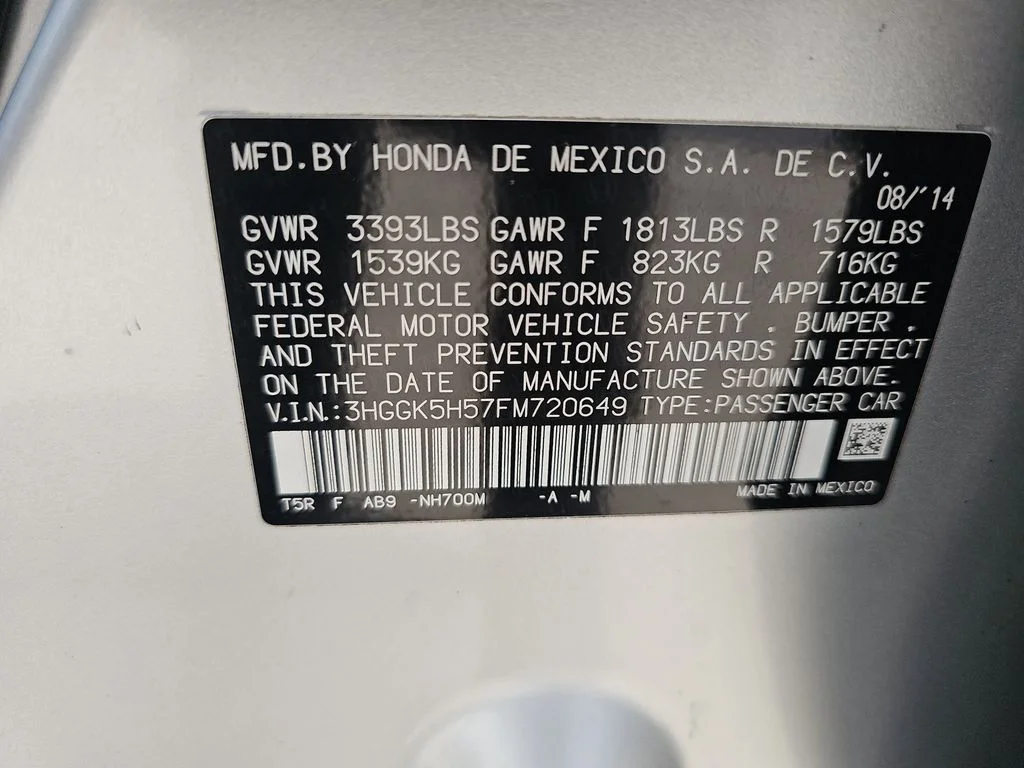 Used 2015  Honda LX image 32