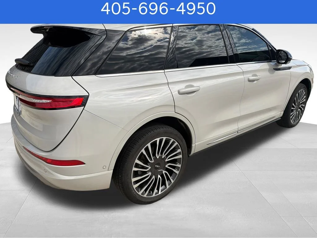 Pre-Owned 2021 Lincoln Corsair Reserve