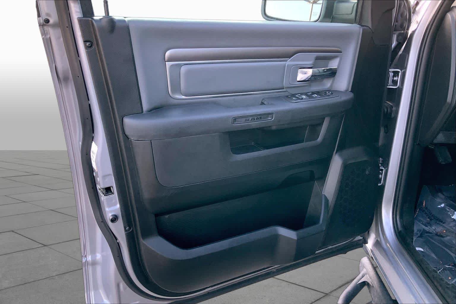 Used 2021 Billet Silver Metallic Clearcoat Ram SLT image 20