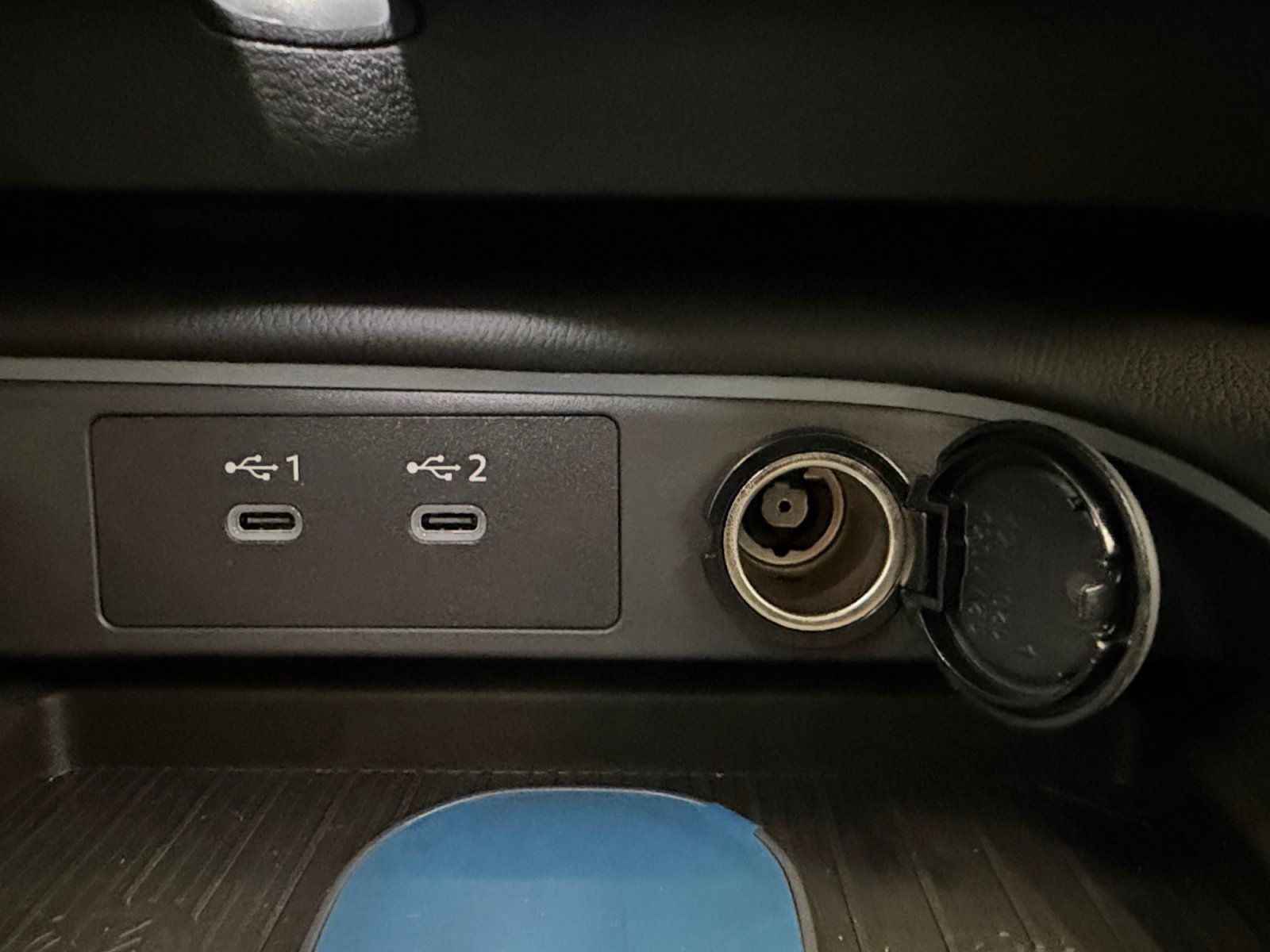 New 2027 Atlantic Gray Metallic / Super Black Two-tone Nissan SR image 18