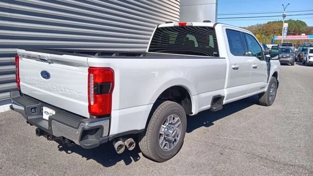 New 2026 Avalanche Ford F-350® Lariat® image 3