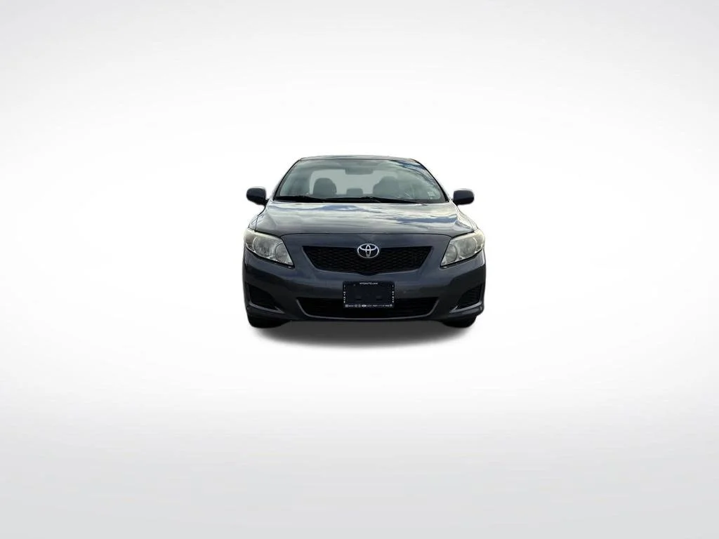 Used 2009 Gray Toyota LE image 8