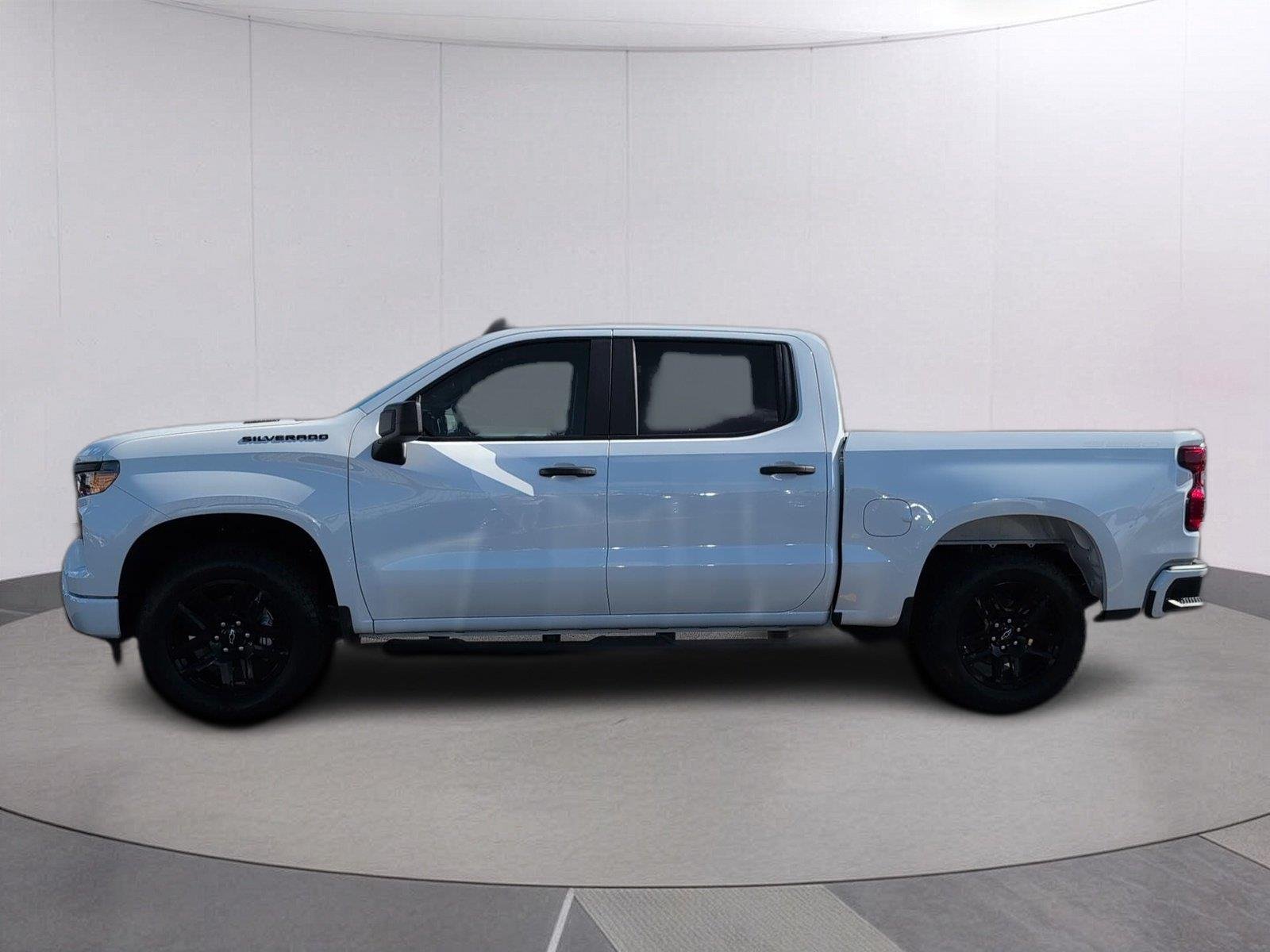 2026 Chevrolet Silverado 1500 Custom - Photo 6