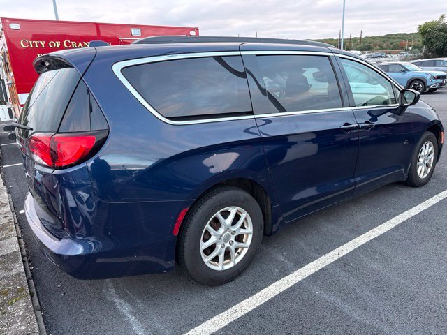 Used 2020 Blue Chrysler LXI image 3
