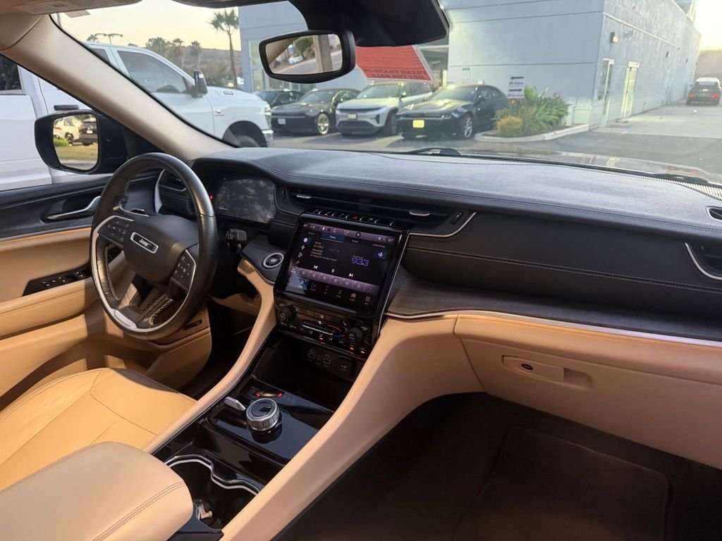 Used 2021 Red Jeep Limited image 18