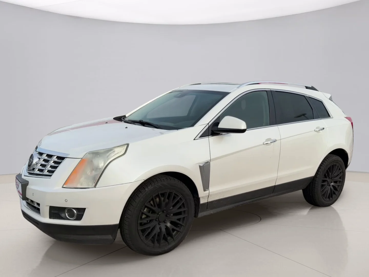 Used 2015 White Cadillac PREMIUM COLLECTION image 1