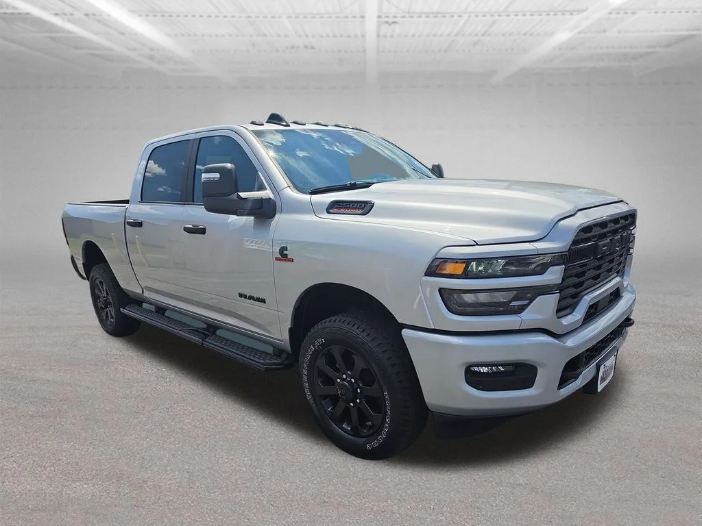 New 2026 Silver-Zynith Exterior Paint RAM Big Horn image 7