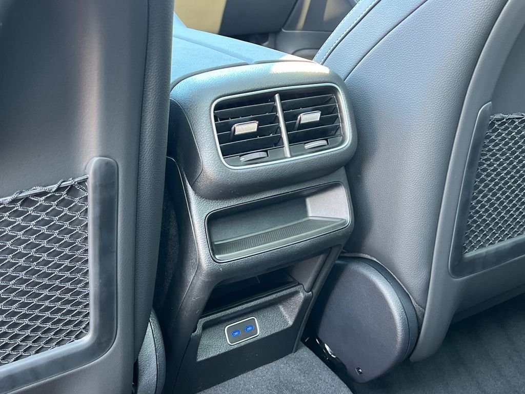 New 2026 Selenite Grey Metallic Mercedes-Benz GLE 450 image 27