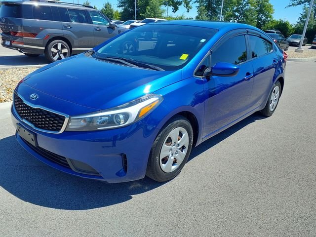 2017 Kia Forte LX AT's photo