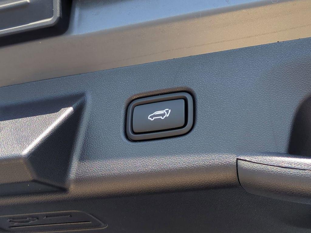 New 2026 Gray Hyundai SEL AWD image 15
