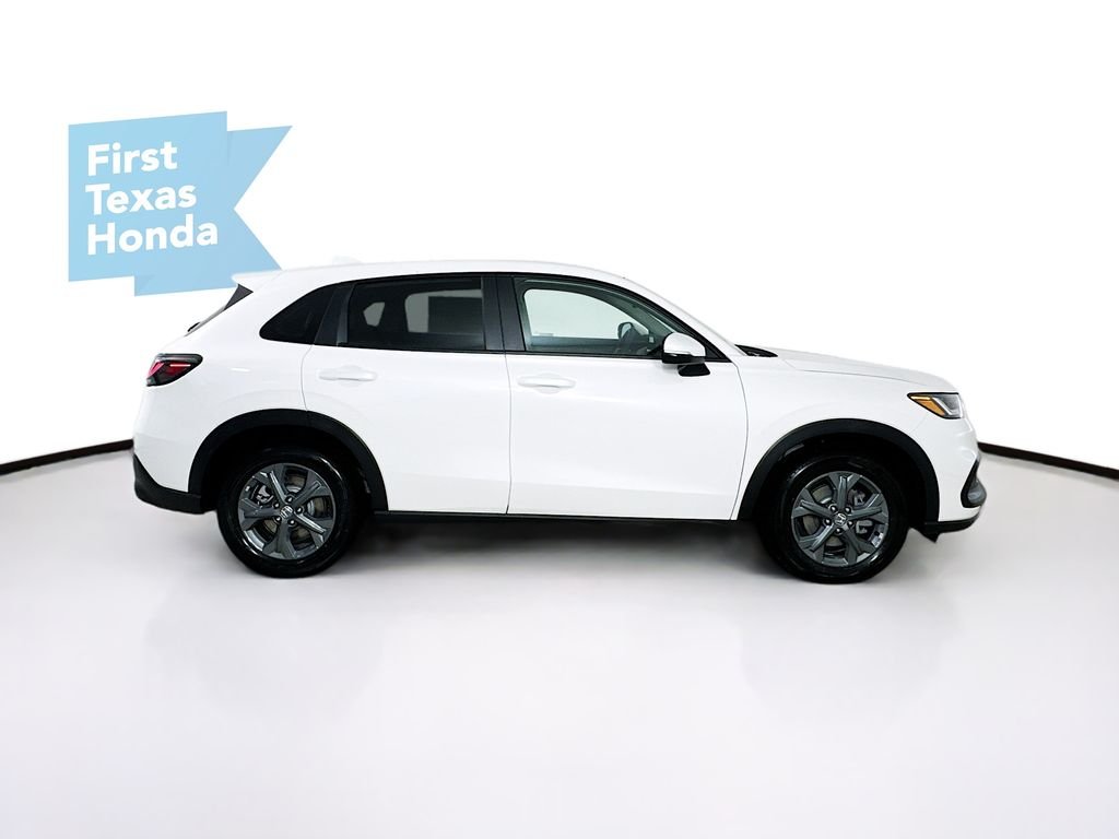 New 2027 Platinum White Pearl Honda LX image 9