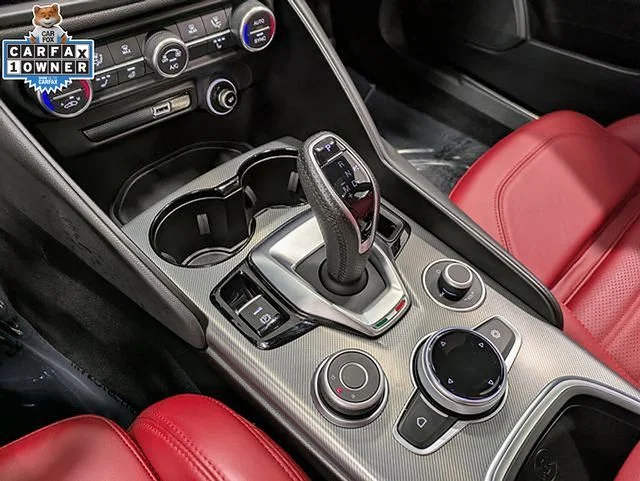 Used 2024 Black Alfa Romeo  image 17