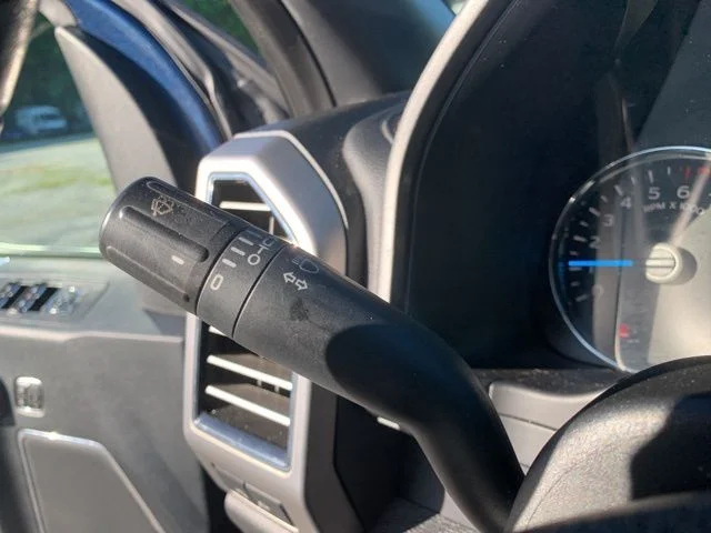 Used 2019 Blue Jeans Metallic Ford Platinum image 27