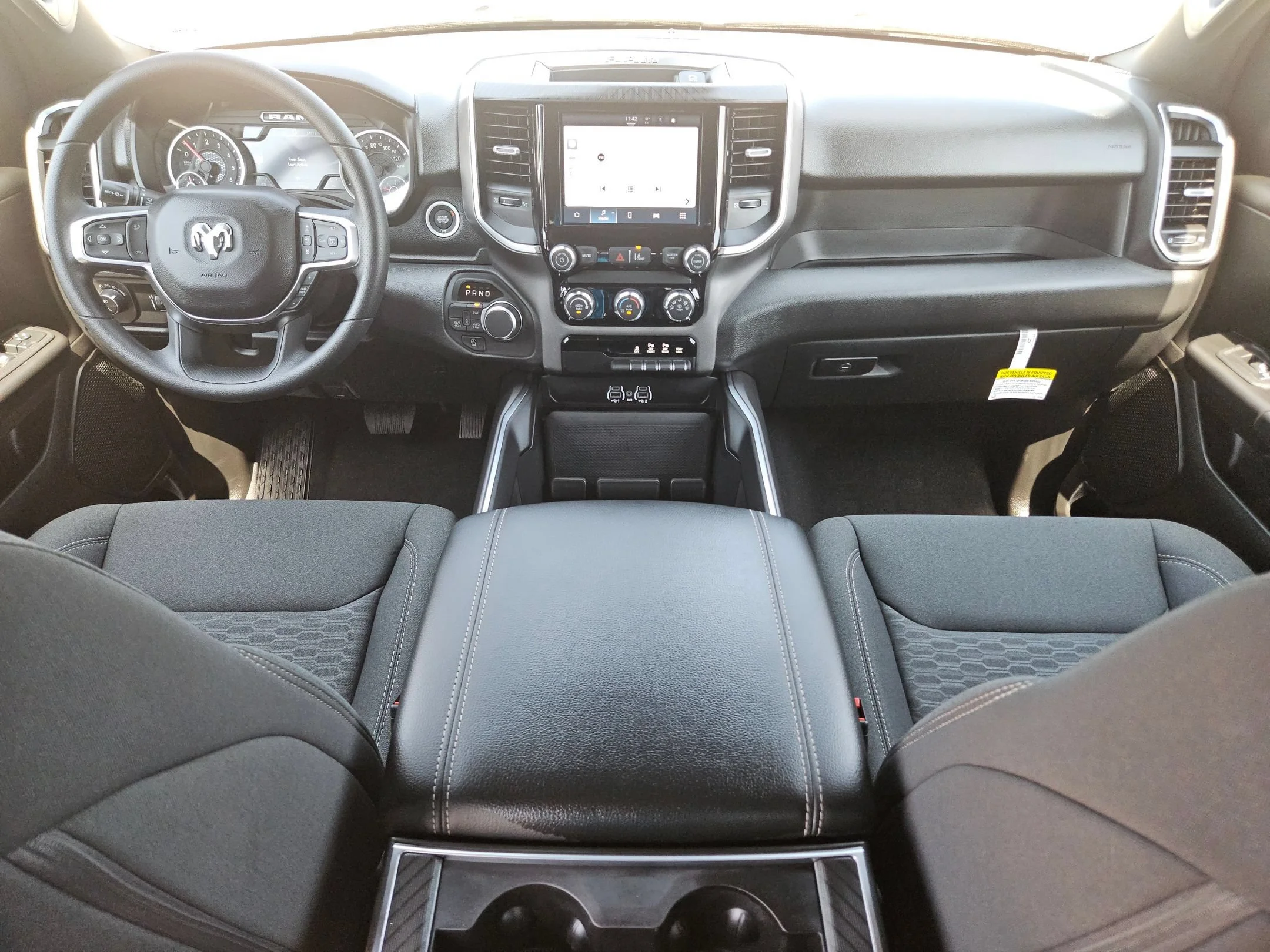 New 2026 Diamond Black Crystal Pearlcoat RAM Express image 15