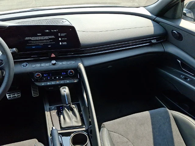 New 2026 White Hyundai Base image 11