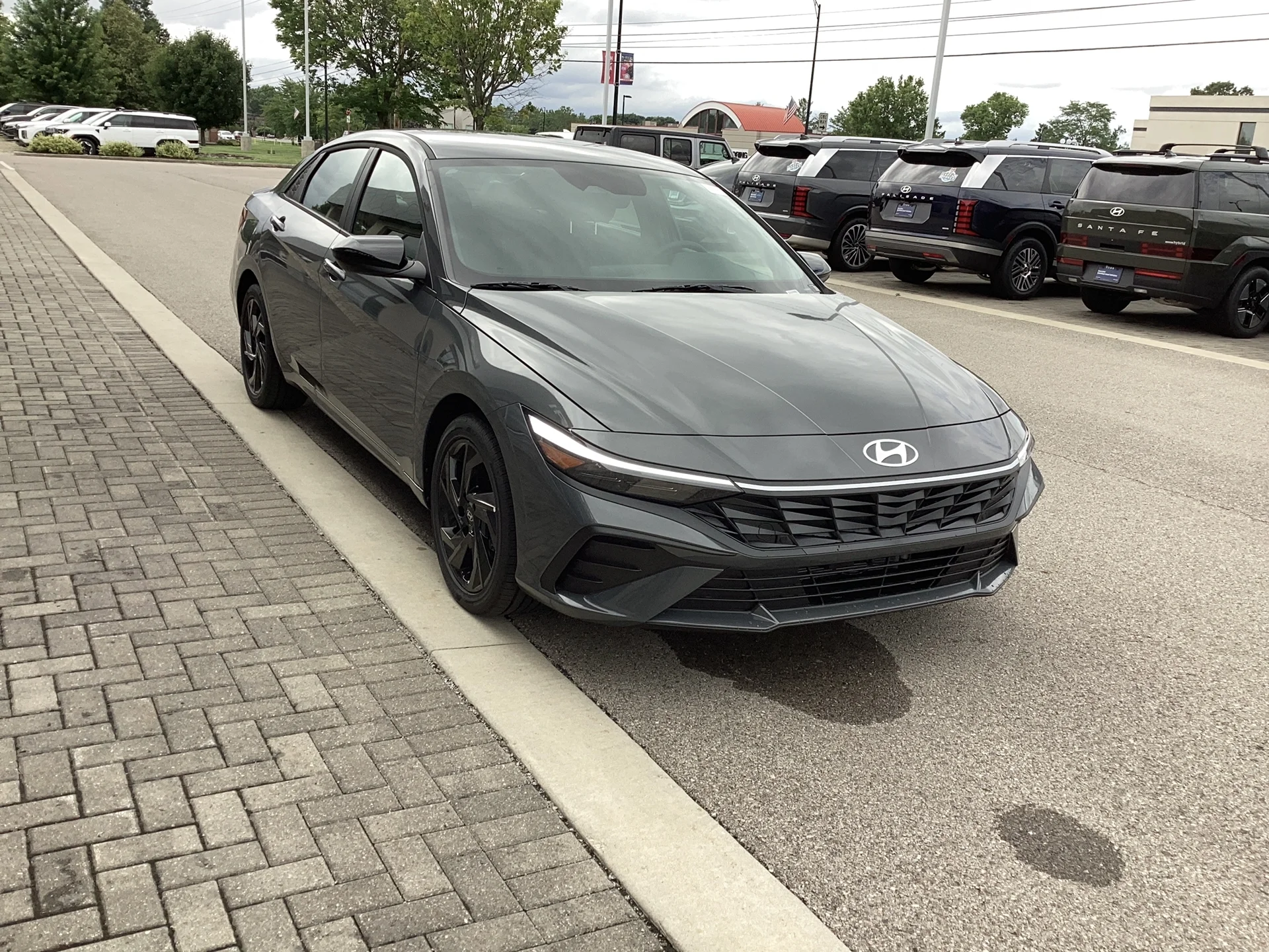 New 2026 Ecotronic Gray Pearl Hyundai SEL Sport image 3