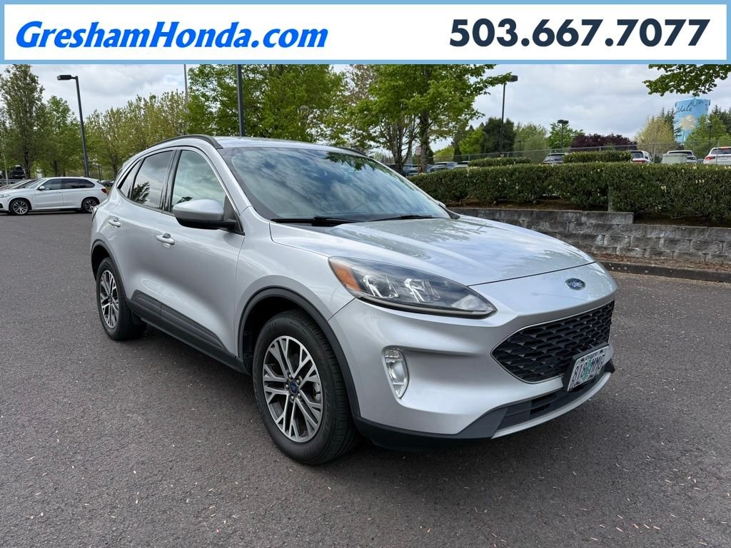 2020 Ford Escape SEL