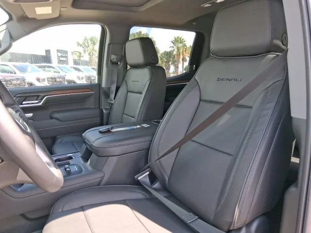 2026 GMC Sierra 1500 Denali - Photo 14