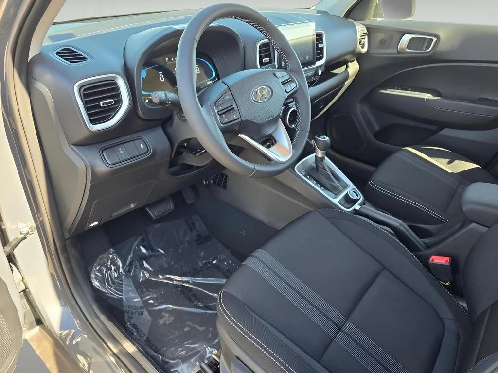 Used 2025 Intense Blue Hyundai SEL image 21