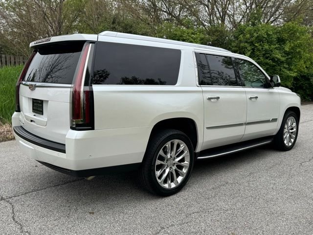 Used 2020 Crystal White Cadillac Luxury image 5