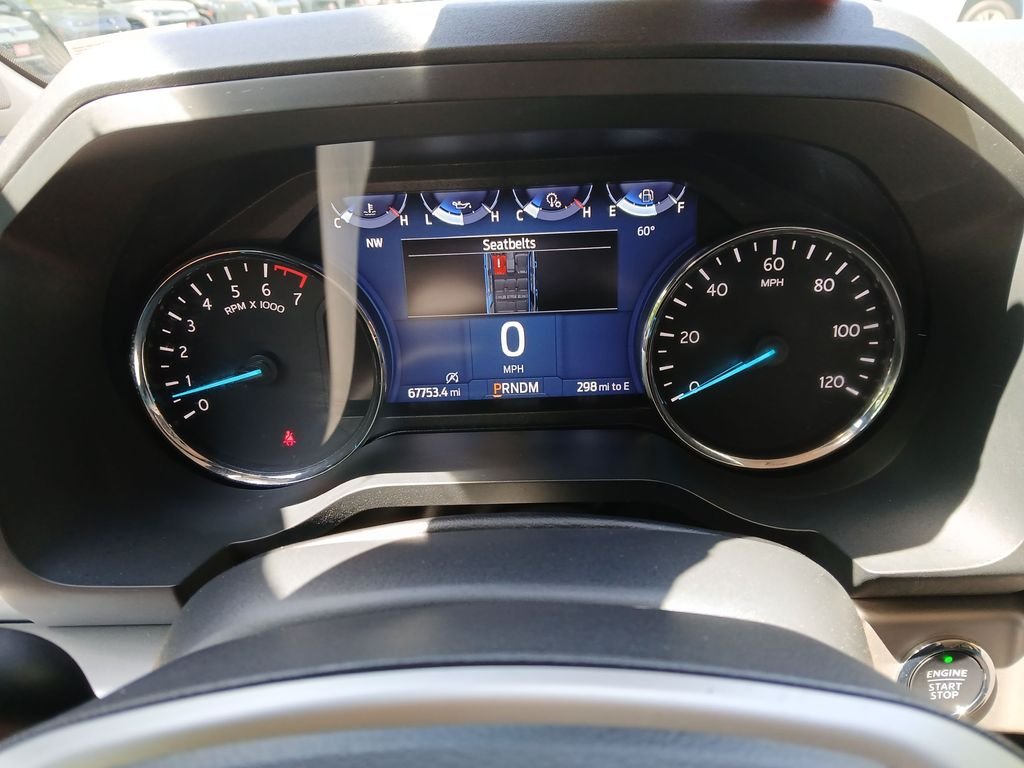 Used 2024 Black Ford XLT image 16
