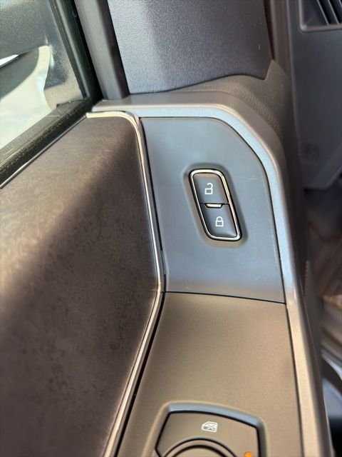 New 2026 Avalanche Ford XLT image 24