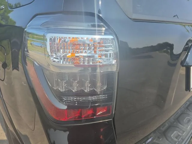 Used 2020 Black Toyota SR5 image 33