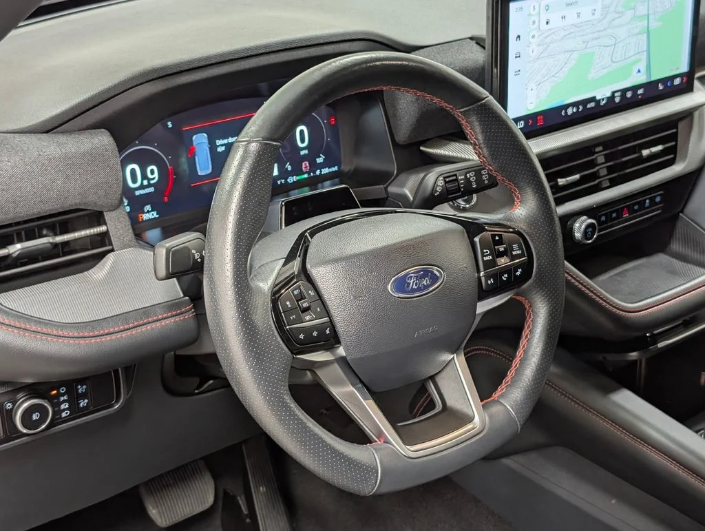 Certified Used 2025 Red Metallic Ford ST-Line image 9
