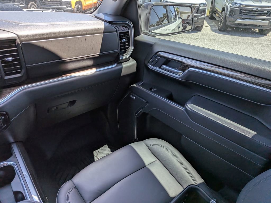 2025 Chevrolet Silverado 1500 LT Trail Boss - Photo 16
