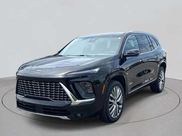 2026 Buick Enclave Avenir AWD's photo