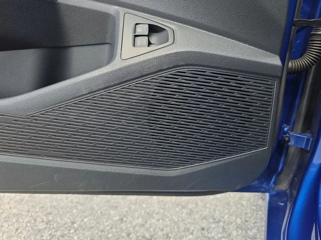 2024 Volkswagen Jetta SE - Photo 15