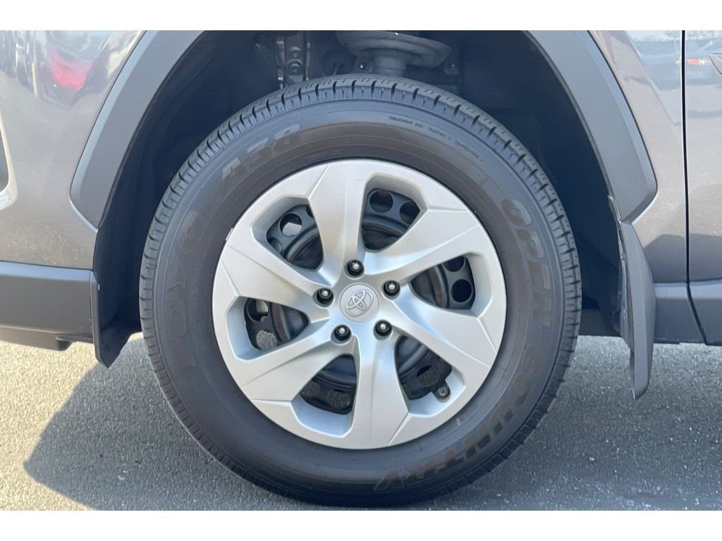 Used 2025 Magnetic Gray Metallic Toyota LE image 41
