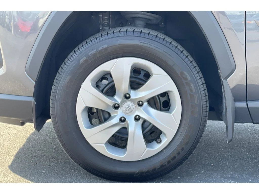 Used 2025 Magnetic Gray Metallic Toyota LE image 41
