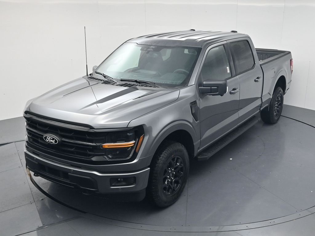 New 2026 Carbonized Gray Metallic Ford XLT image 27