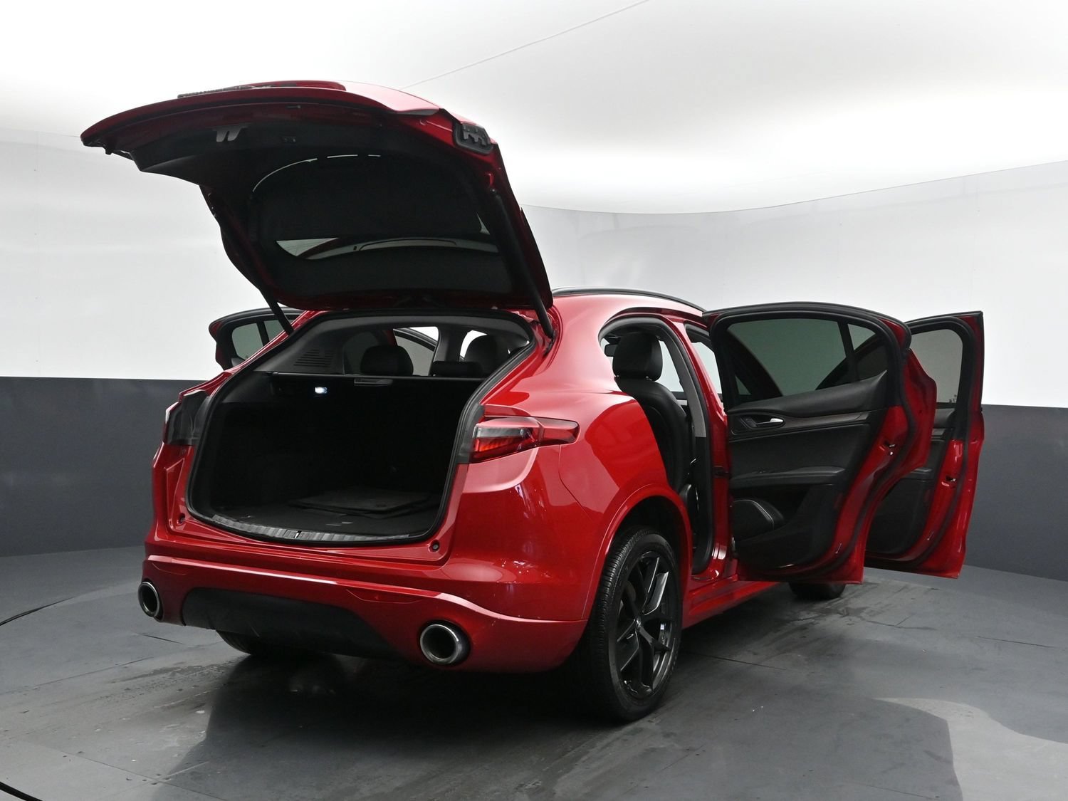 Used 2021 Alfa Rosso Alfa Romeo Ti image 27