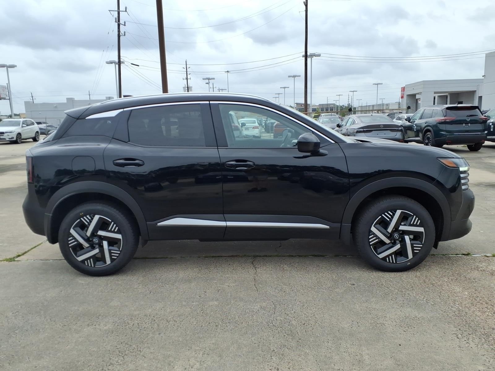 2026 Nissan Kicks SV - 3
