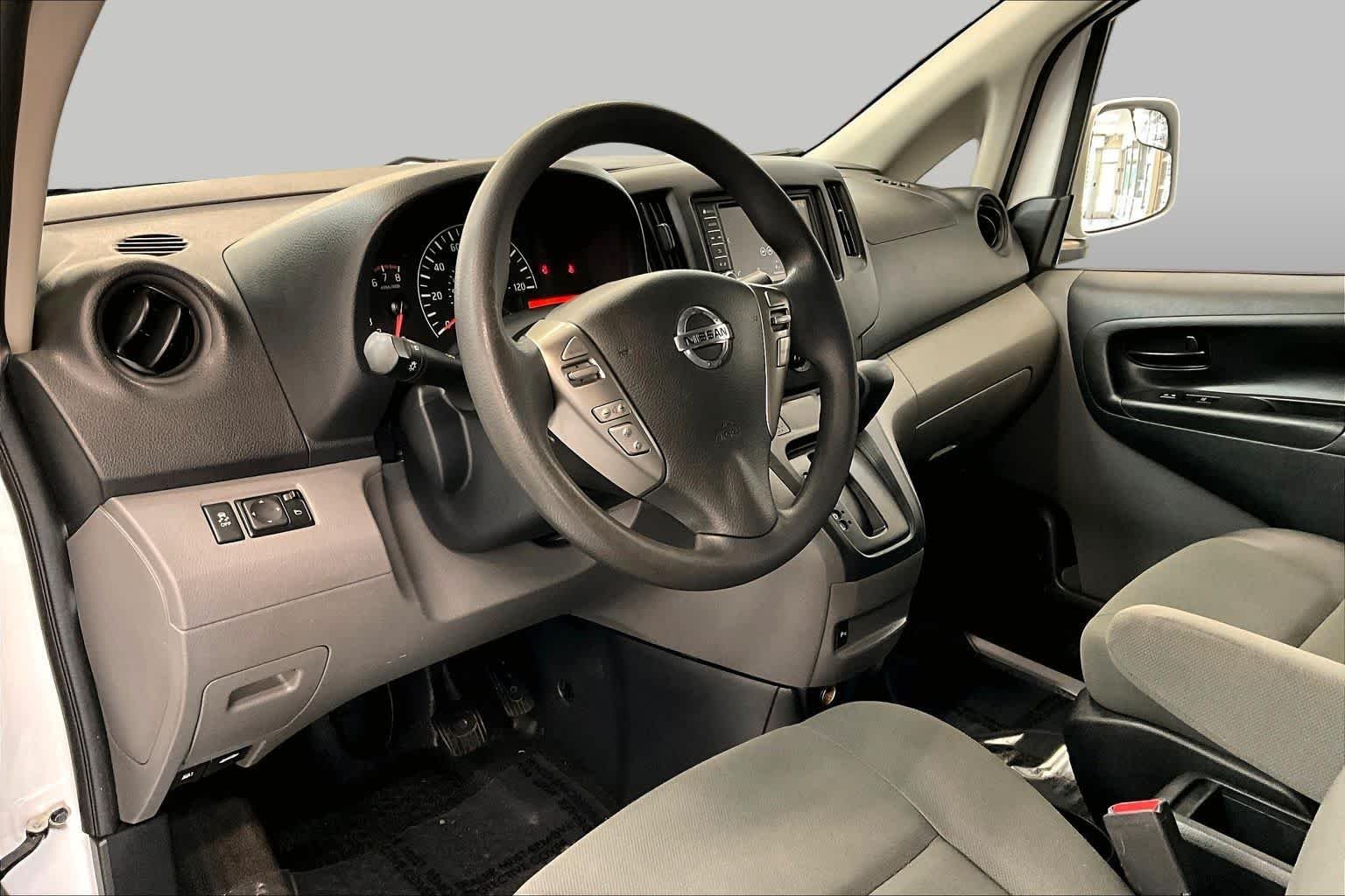 Used 2021 Fresh Powder Nissan SV image 17