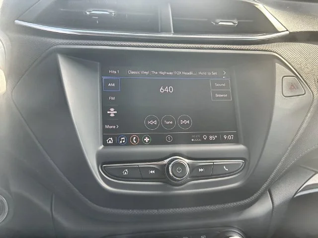 2023 Chevrolet TrailBlazer LT - Photo 13