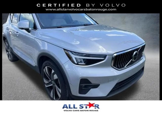2023 Volvo XC40 B5 Plus Bright AWD's photo